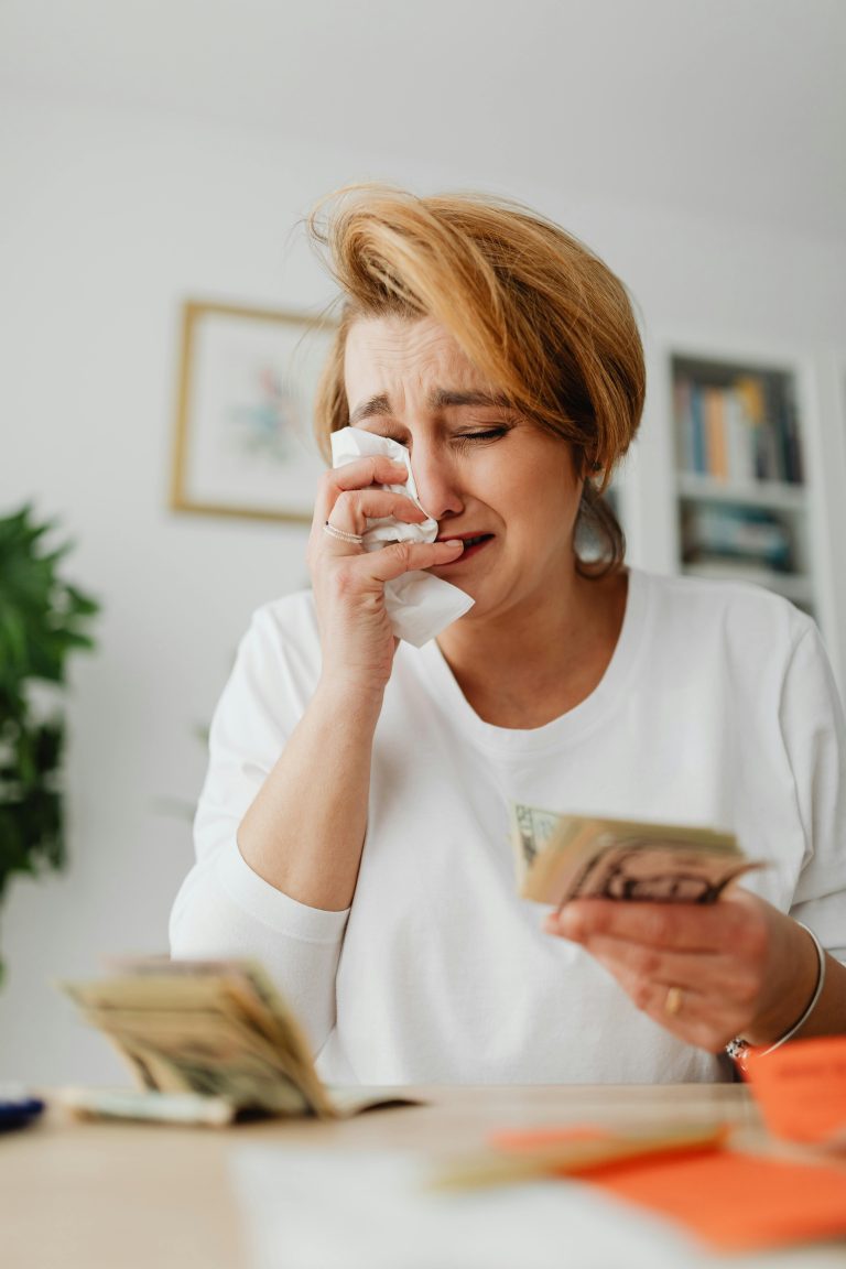 Leia mais sobre o artigo Organização financeira: dicas simples para sair das dívidas