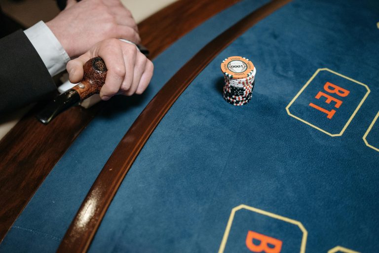 Leia mais sobre o artigo Bets no Brasil: impacto financeiro de um fenômeno em expansão